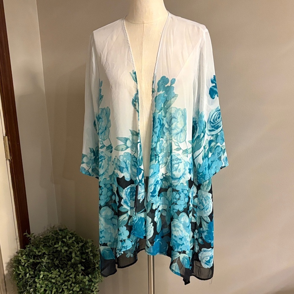 Koret teal and White Floral Kimono / coverup open front white black green blues - Picture 1 of 7